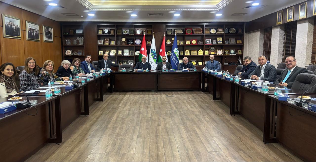 WhatsApp Image 2025-12-17 at 7.57.09 PM (2)